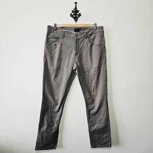 UNTUCKit Classic Fit Pants Size 34 Mens Trousers